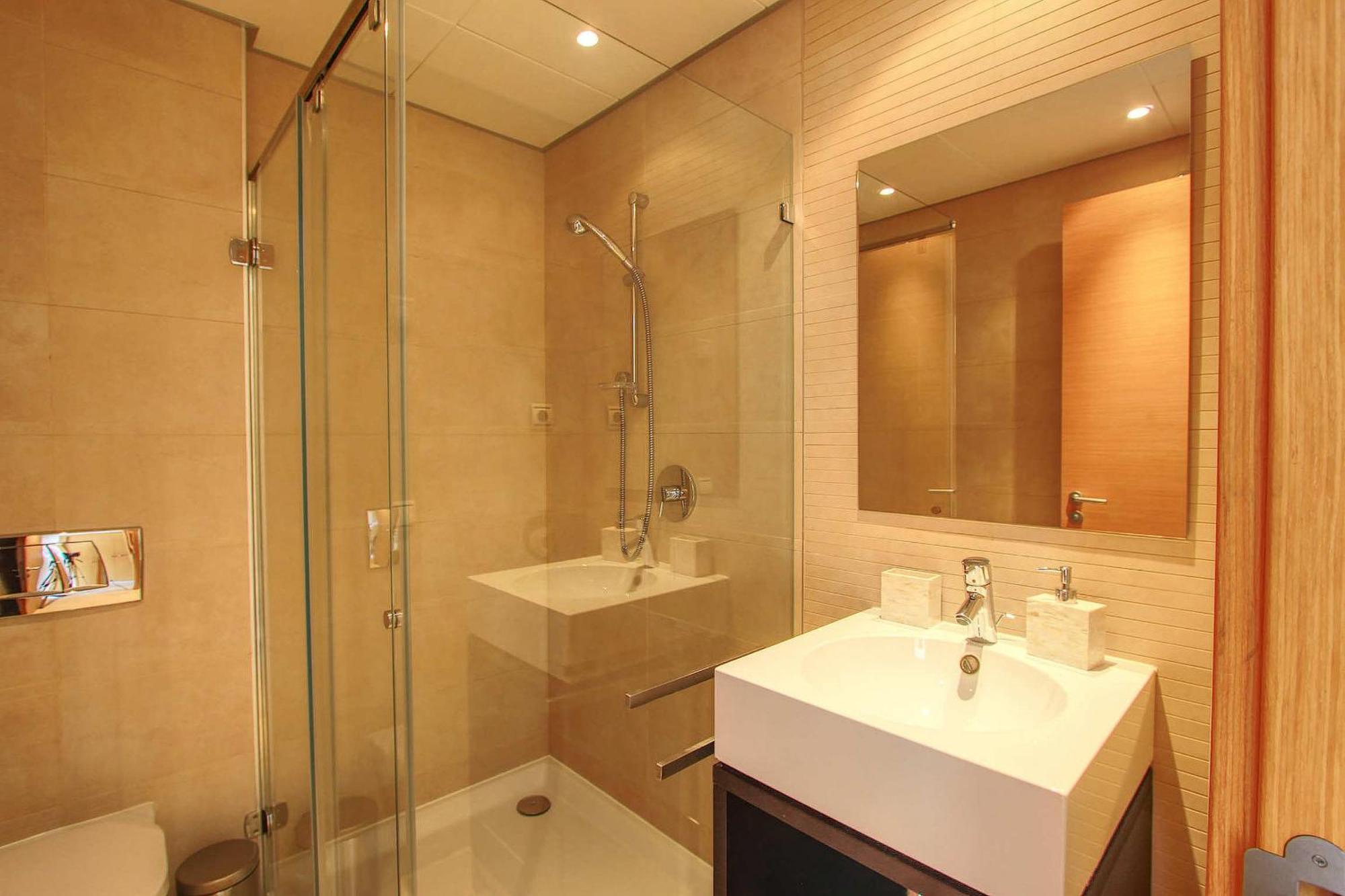 1090 Amazing Panorama Sea View Penthouse Large Terrace Heated Pool Gym Apartamento
