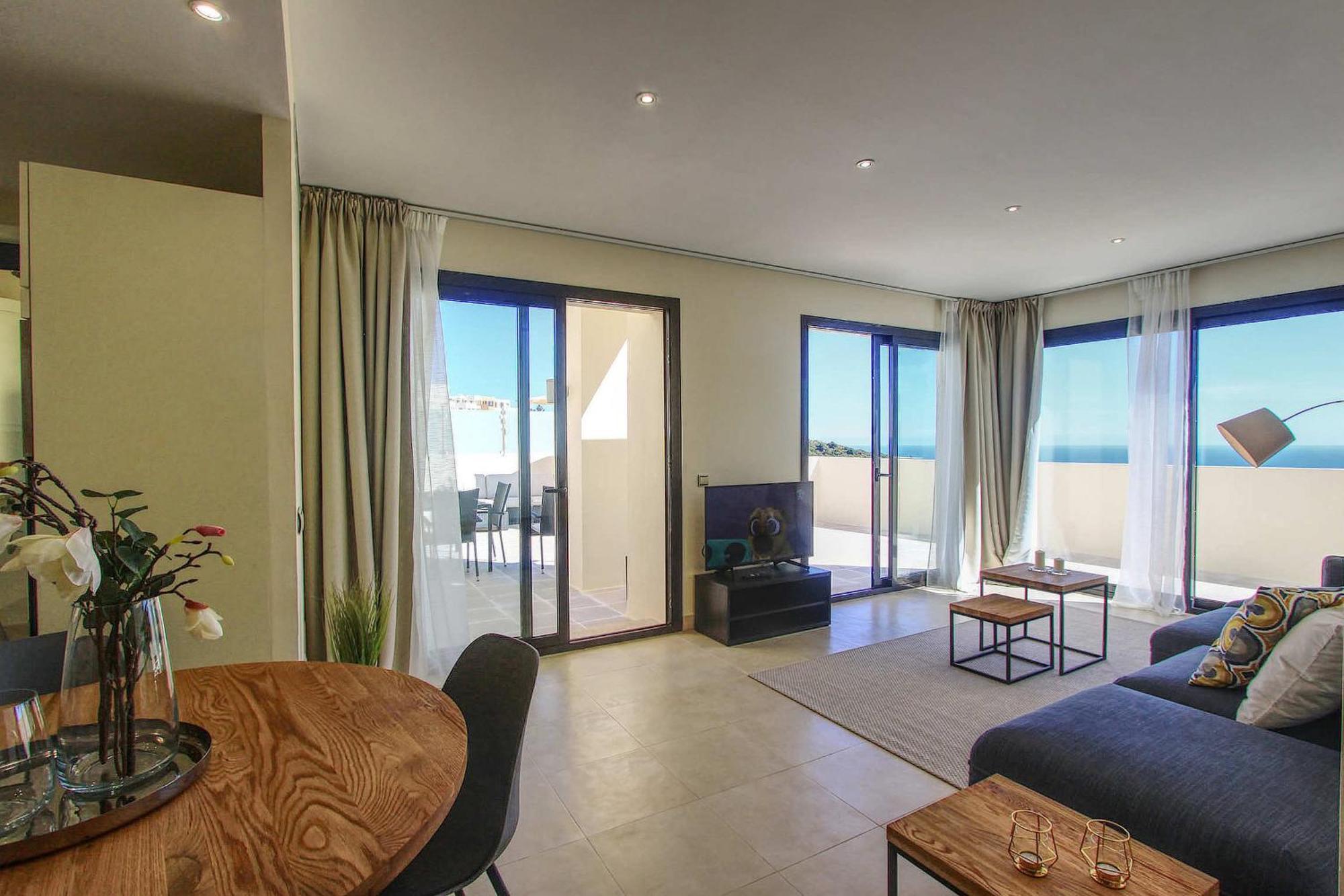 1090 Amazing Panorama Sea View Penthouse Large Terrace Heated Pool Gym * Marbella